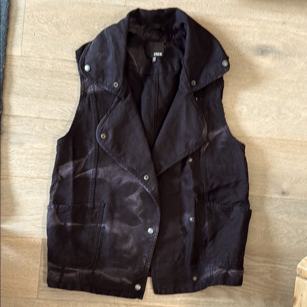 Wilfred Black Vest